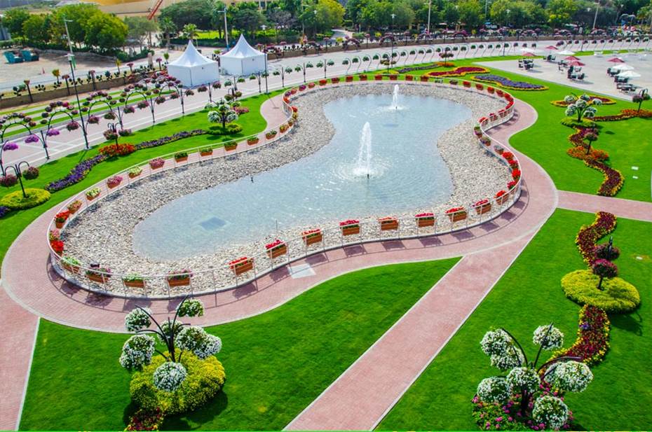 Парк цветов в Дубае (ОАЭ) Dubai Miracle Garden